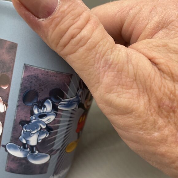 Walt Disney World Exclusive Animated Faces of Mickey Mouse Mug Cup . - Picture 5 of 8
